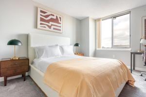 Blueground Woodmont Triangle rooftop nr Bethesda WDC-1234