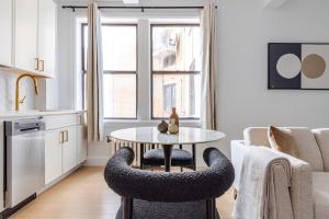 Blueground Lincoln Square view nr Central Park NYC-2207