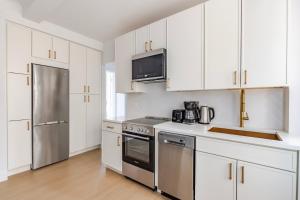 Blueground Lincoln Square view nr Central Park NYC-2207