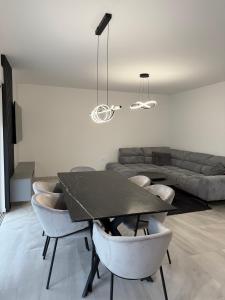 Luxury Apartment - LANA