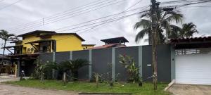 Suite em residencial Maresias 200 mts da praia