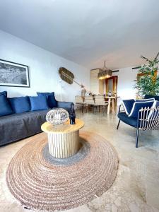 Apartment Seafront Moraira by Theka Services