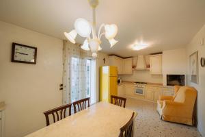 DIMORA DELLE STELLE 12, Emma Villas