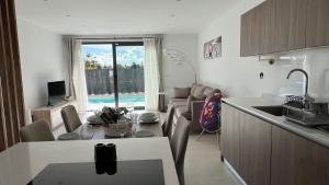 7LakesVilla-with-Heated-Pool-Cinema-Home-Office-on-Santa-Rosalia-Lake-Resort