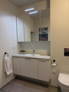 Cozy ocean front apartment