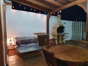 Atico centrico con terraza vistas mar y montaña