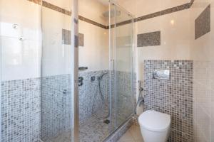 Top floor 3 Bedroom near the Croisette