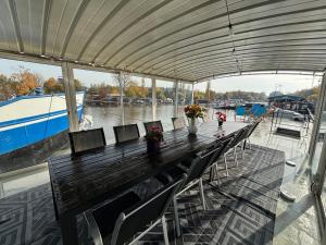 Large barge, unique and atypical, parking