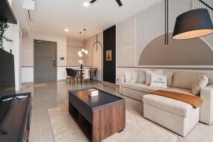 Grand 2BR Agile Bukit Bintang BY RumaBnB