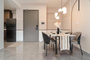 Grand 2BR Agile Bukit Bintang BY RumaBnB