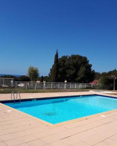 AC, garden with sea view, private parking, swimming pool