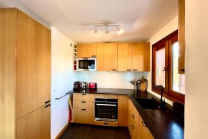 Stay in the mountains with stunning views