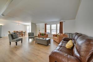 Game Room + Easy ECU Access: Greenville Getaway