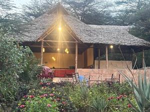 Acacia Sunset Mara Camp