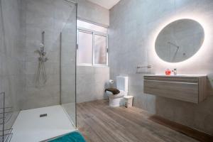 3BD Charming House with Terrace, Fireplace and BBQ