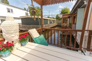 CASA KAREN - Houseboat studio with private terrace