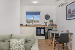 Rosies Retreat 2 Bedroom Farm Cottage