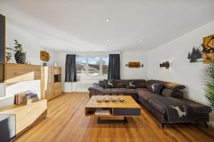 Suite4you Erlen,Moderne Suite Bodenseenah, privater Indoorpool ganzjährig beheizt, Sauna, Parkplatz & WLAN