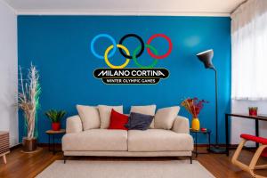 Sesto Sole - wide 6th Floor Apart - near Prada-Bocconi-IEO