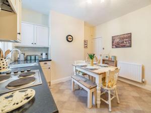 2 Bed in Newby Bridge 87621