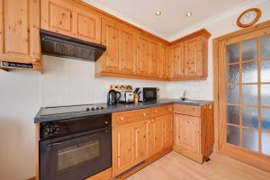 1 Bed in Saundersfoot oc-pw9243
