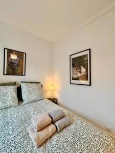 For 4, near Montmartre, 1 bedroom 1 sofa bed