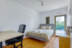 Vita Portucale ! Modern 2BR City Flat with Garage