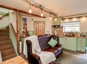 Driftwood Cosy quirky seaside hideaway