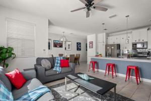 Free Waterpark w Heated Pool 11MI to Disney