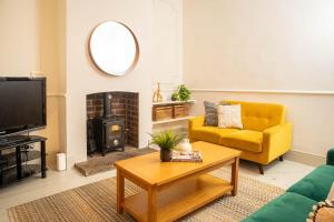 Contractors Haven - Spacious - Free Parking - Wifi