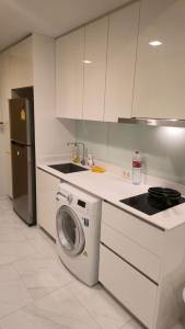 30F Sky Luxe - Hyde Sukhumvit 11