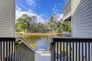 Ocean Cove 806