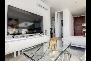 Villa Lilian by LovelyStay