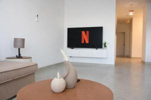 3BR Chalet w Private swimming pool - BrandNew