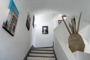 Palazzo Vitiello - Donna Emilia, view of Vesuvius