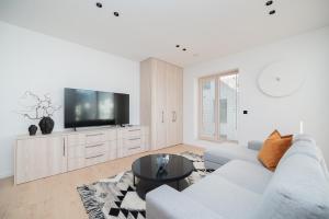 Modern cozy apartment with free parking in trendy Paupys