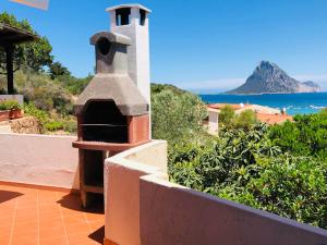 Bilocale degli Oleandri vista mare Porto Taverna