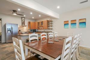 The Point - Oceanfront Home in Blue Mountain Beach with Secluded Pool Area & Direct Beach Access