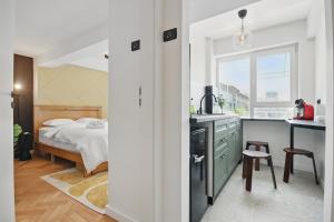 The Palm with city view