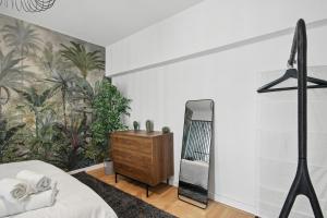 The Palm with city view