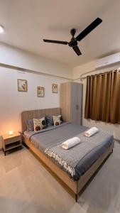 Cuckoo Nest Cozy AC Studio in Pimple Nilakh, Pune