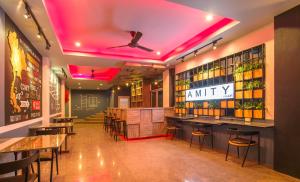 Amity Poshtel