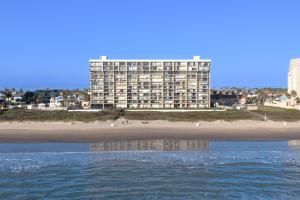 Resort-Style 3BR Beachfront Condo with Pools and Gym