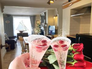 Beautiful Seaside one bedroom apartment