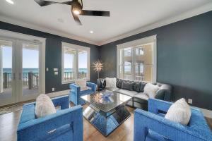 Tropic Like Its Hot - Beachfront House in Destin with Private Pool & Direct Beach Access