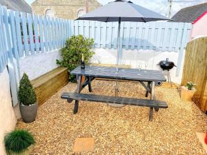 Cornwall Coastal Cottage - Beautiful & Stunning