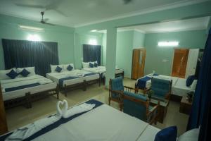 Heaven Inn Ramakkal