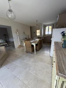 Cozy House with Garden, 3 Bedrooms & PMR Comfort