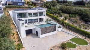 Villa Barthelemy Ericeira Luxury Villa