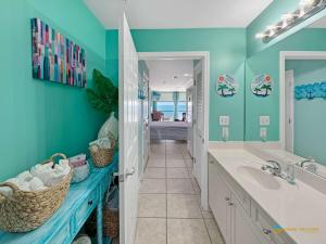 Sea La Vie Studio for 4